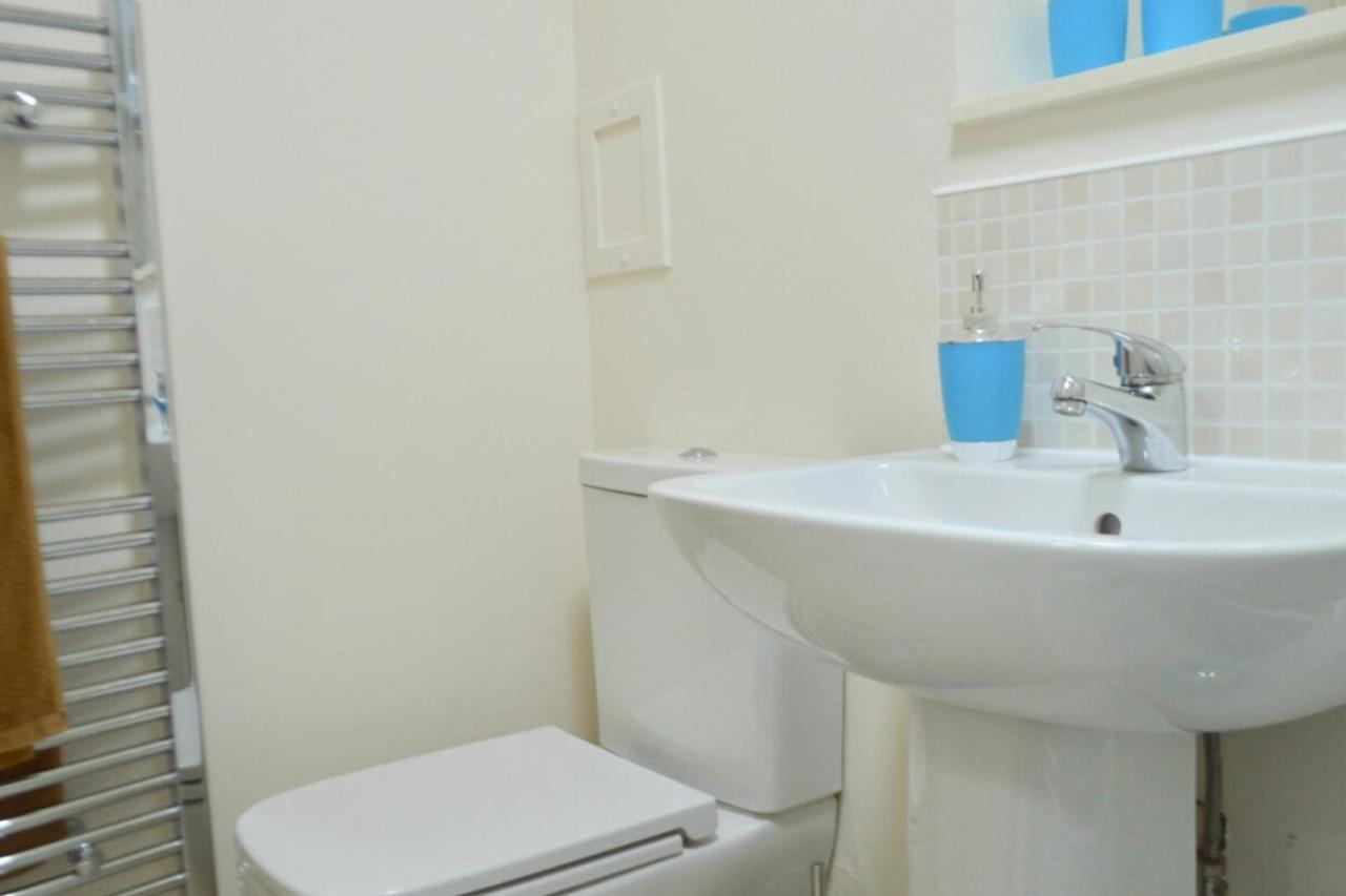 Gorgeous 2 Bedroom Apartment In Converted Church Единбург Екстер'єр фото